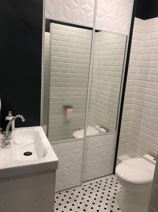 Sejour Detente Au Coeur De Macon Spa,Cine,Bouteille Offerte ภายนอก รูปภาพ